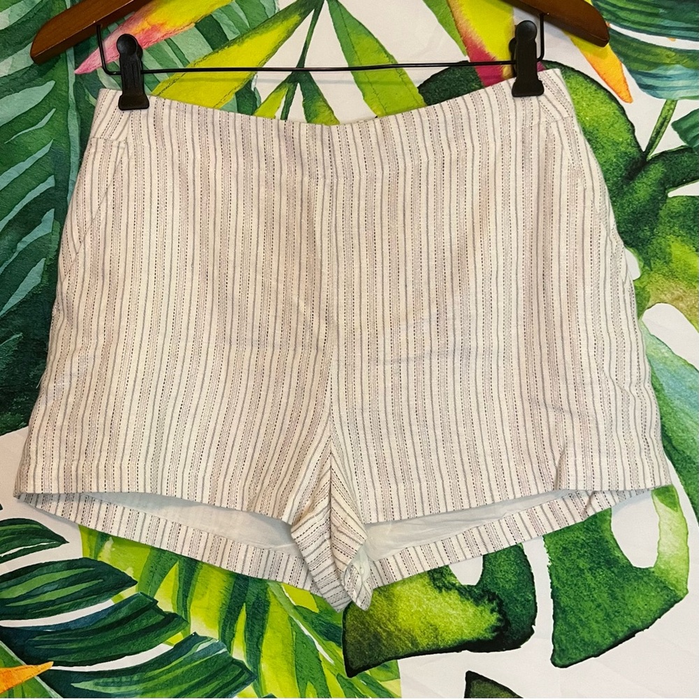 NWT South Moon Under Cupcakes & Cashmere 2 Ivory Beige Stripe Summer City Short
